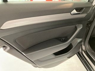 VW Passat 2.0 TDi DSG7 2021