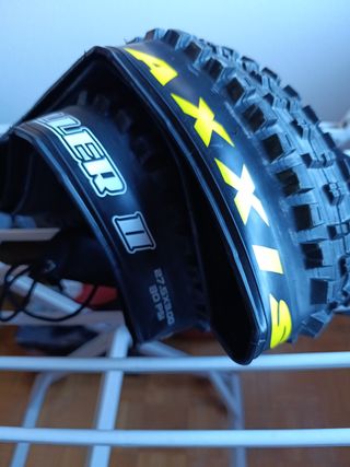 Cubierta Maxxis 27.5+ x 3.00