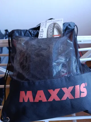 Cubierta Maxxis 27.5+ x 3.00