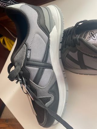 Zapatillas Munich Talla 40 Nuevas