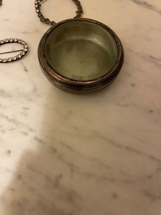 Lotto di papillon da uomo e oggetti vari