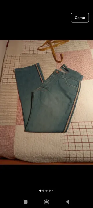 Pantalón acampanado talla M