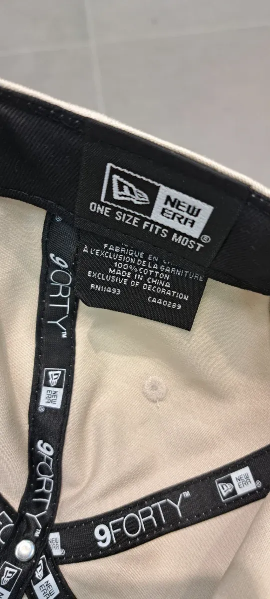 Gorra New Era 9FORTY Beige Ajustable