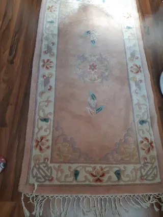 Alfombra de lana rosa y beige 1,50 x 0,75