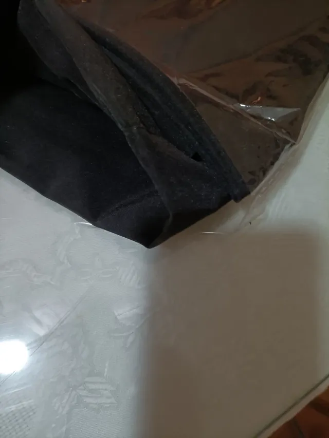 Bata negra para cliente