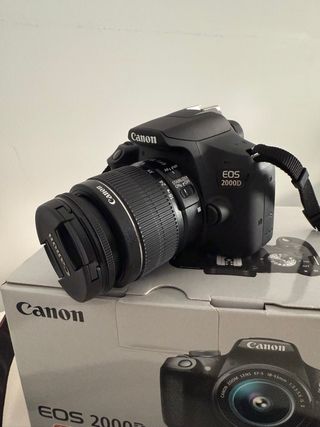 Cámara Canon EOS 2000D + Accesorios