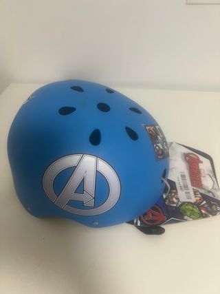 Casco Bicicleta Infantil Avengers Azul