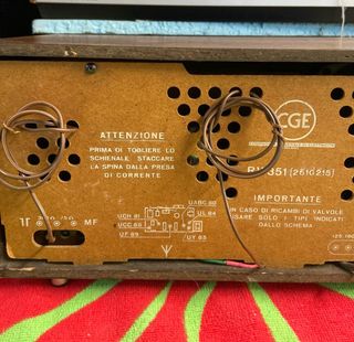 Radio CGE Cingallegra RV 351 - Funzionante (1962)