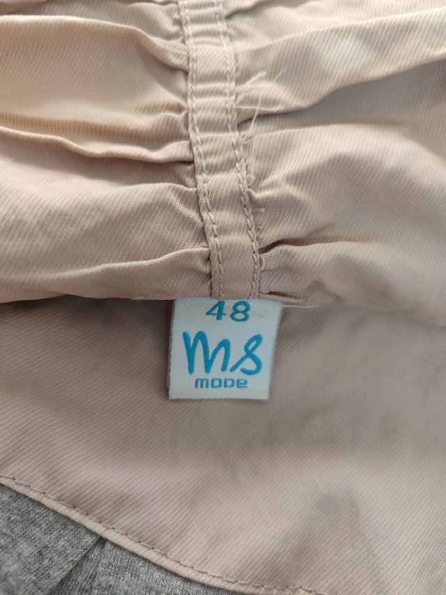 Parka beige ideal para otoño