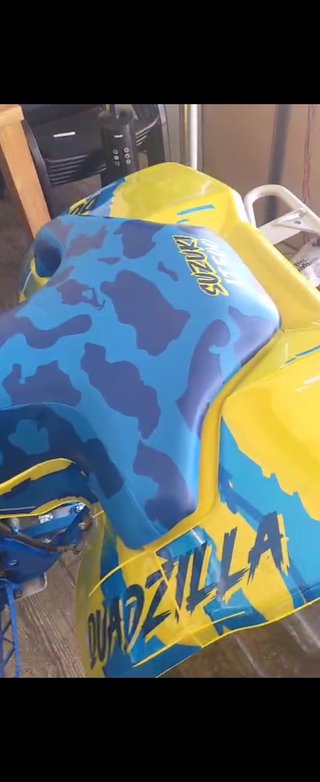 Suzuki lt500