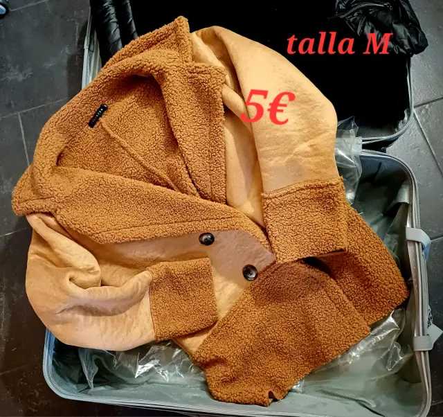 Chaquetónes varias talla S/M/L URGENCIA VENDER 