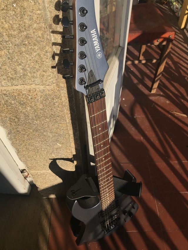 Guitarra Yamaha RGX