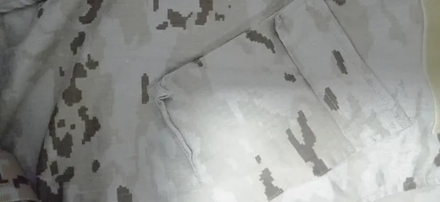 Uniforme Infantería Marina Árido Pixelado español