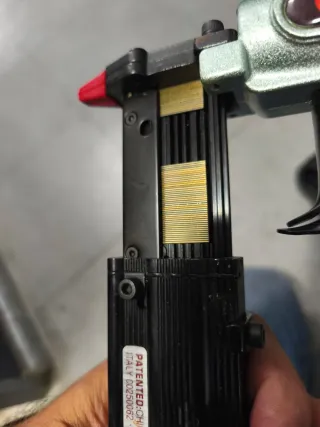 Pistola Clavos UNICAIR NOVA 6/30 Neumática