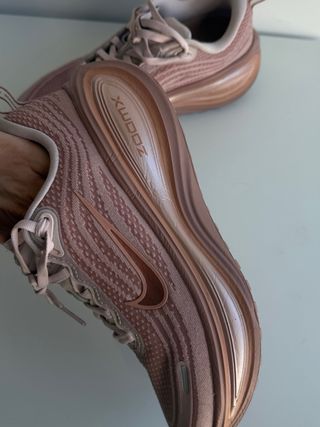 Zapatillas Nike Vomero+ Oro Rosa Talla 38
