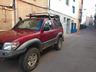 Toyota Land Cruiser 90 1999