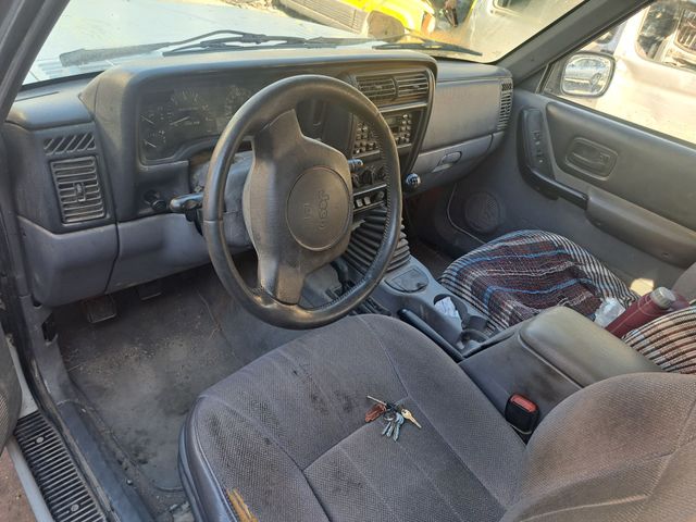 DESPIECE JEEP CHEROKEE SPORT 2.5TDI REF.M52 (1196)