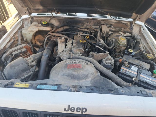 DESPIECE JEEP CHEROKEE SPORT 2.5TDI REF.M52 (1196)