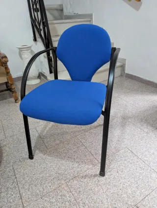 Sillón de oficina/espera azul y negro