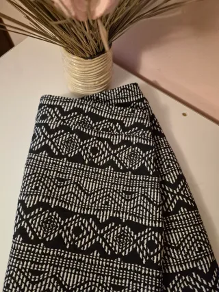 Falda Estampada Blanco y Negro XL