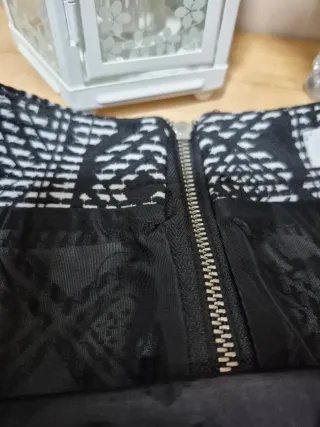 Falda estampado geométrico