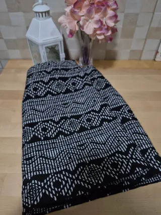 Falda estampado geométrico