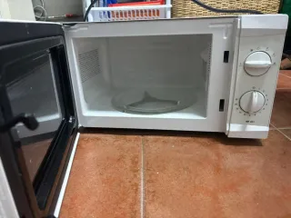 Microondas blanco MF 20J