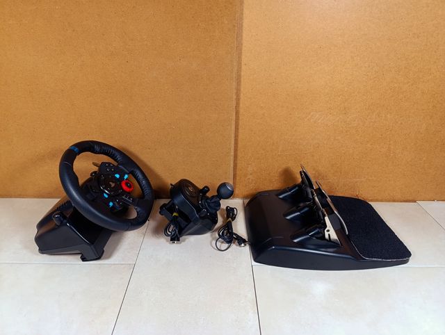 Logitech G29 - Volante + Pedaliera + Cambio