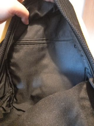 Mochila Puma Negra y Amarilla