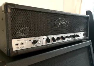 Peavey 6505 (cabezal y pantalla 4x12)