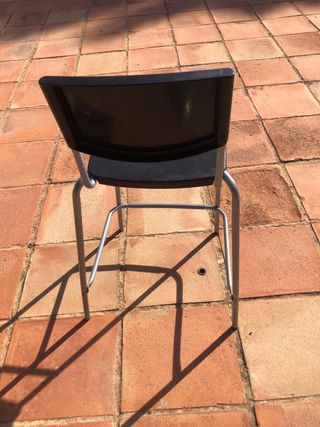 Taburete Stig IKEA Negro/Plata