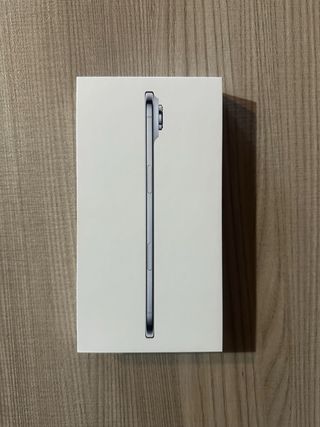 iPhone 17 Air 256 GB Celeste