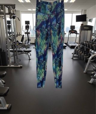 Mallas deportivas mujer estampado tropical