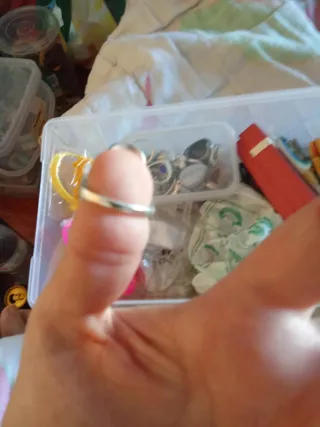 Anillo plata con piedra roja ovalada