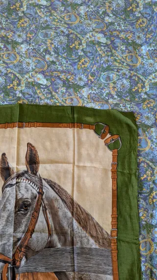Foulard in cotone Hiro con cavalli