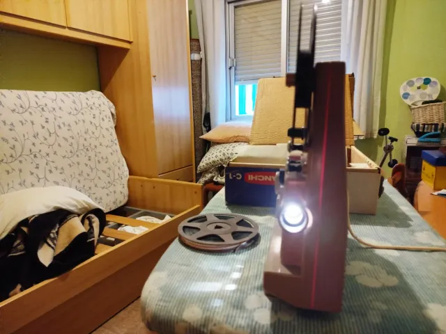 Proyector Super 8 Bianchi C-1 Beige