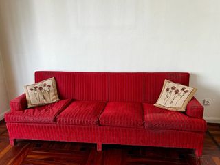 Sofá 3 plazas rojo oscuro terciopelo