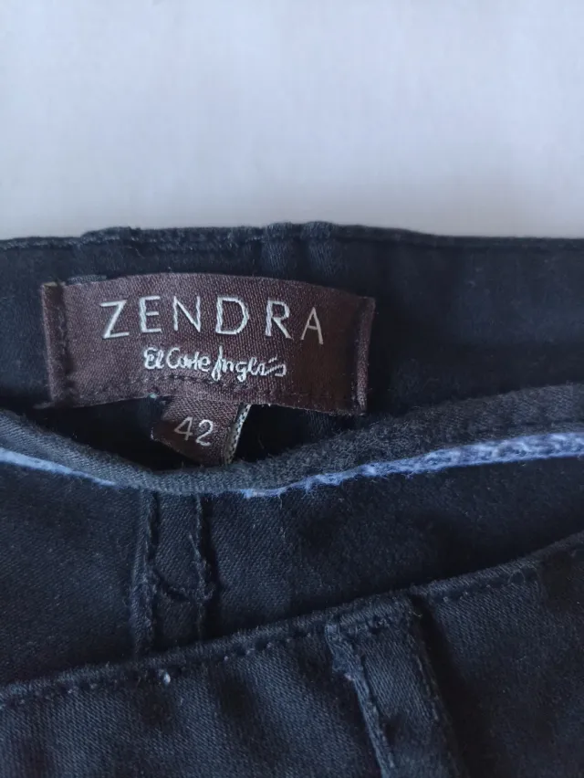 Pantalón señora ZENDRA negro