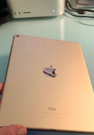 iPad Pro 9.7 128GB WiFi Dorado