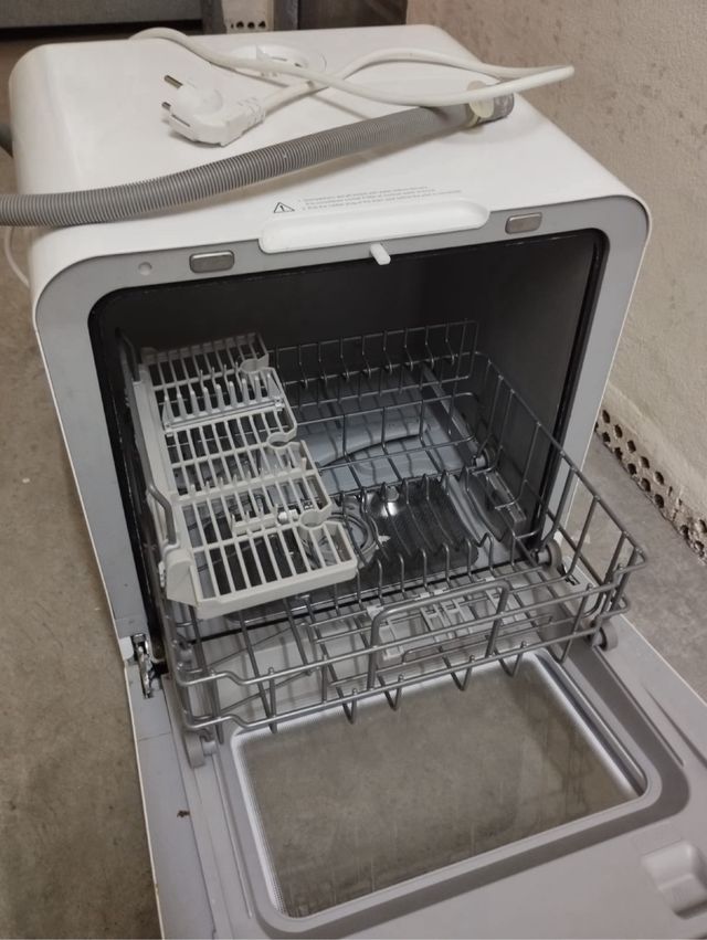 Lavavajillas compacto sobremesa