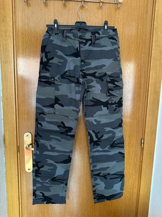 Pantalones cargo camuflaje Decathlon