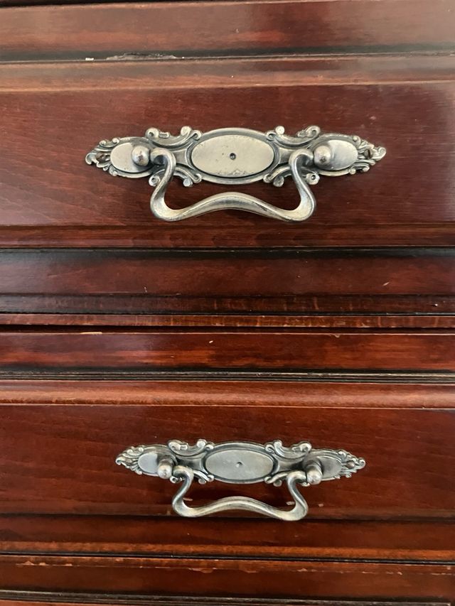 Cómoda antigua madera 7 cajones-Fecha límite 5 NOV