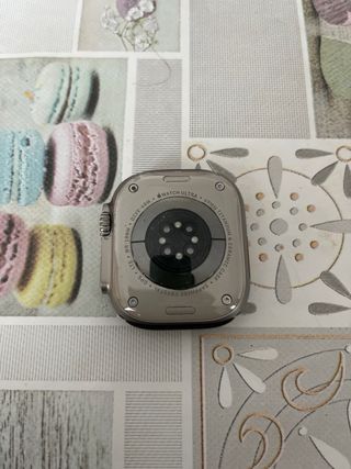 Apple Watch Ultra Argento con Caricatore