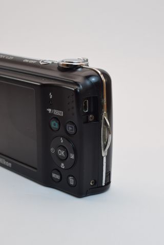 Cámara Nikon Coolpix L23