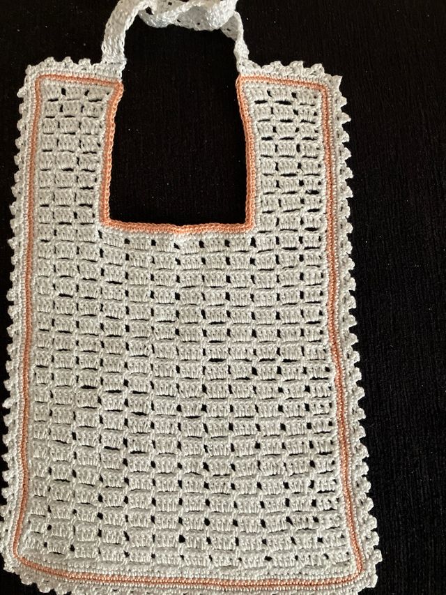 Conjunto Babero y Patucos Bebé Artesanales