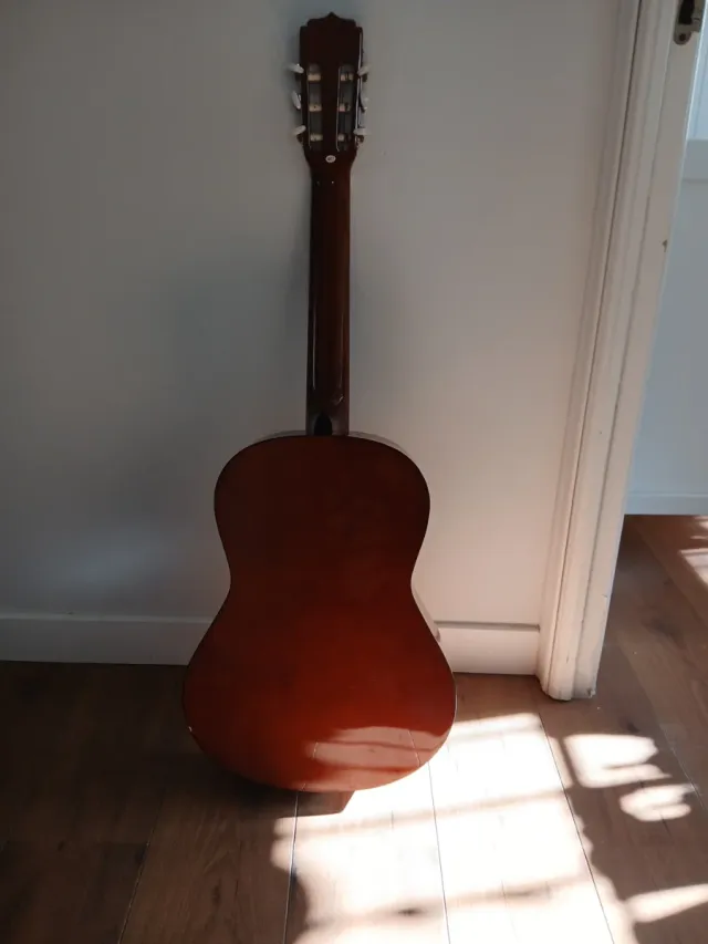 Guitarra Clásica OQAN QGC-15GB