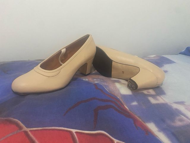 Zapatos Flamenco Semiprofesionales Beige