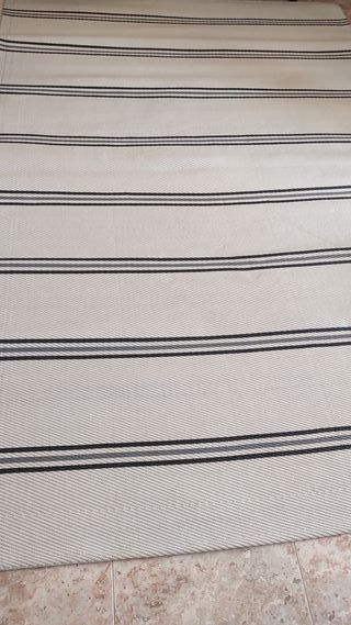 Alfombra grande rayas beige y negro