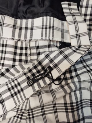 Mono  cuadros talla 40 sin estrenar