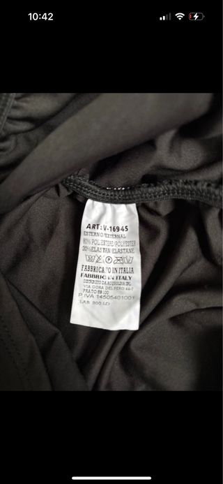 Vestido negro manga larga drapeado